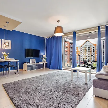 Chmielna Park, Sun & Snow Gdańsk