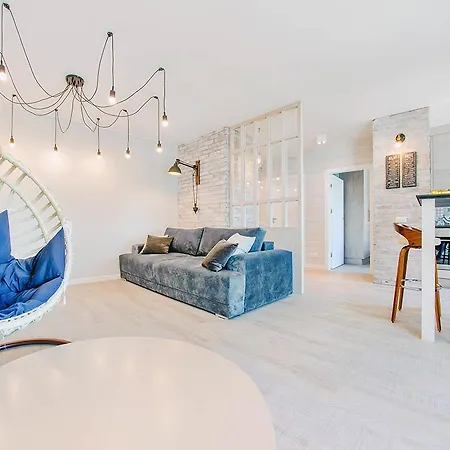 Lägenhet Chmielna Park, Sun & Snow